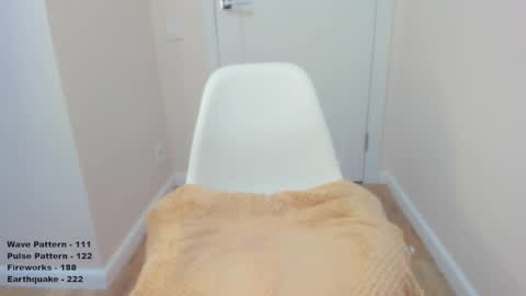 Snapshot of lovehearts_girl chatting on 12.23.25 Kate Kim online show from 12.23.25