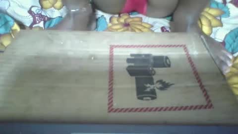 Snapshot of loveinlife750427 chatting on 03.01.25 loveinlife750427 online show from 03.01.25