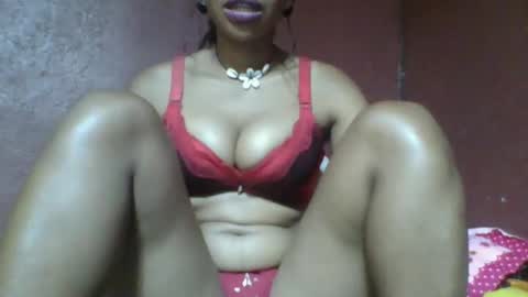 Snapshot of loveinlife750427 chatting on 03.06.25 loveinlife750427 online show from 03.06.25