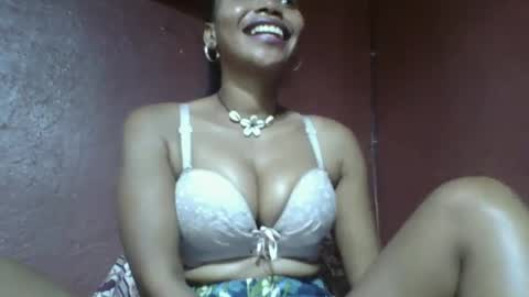 Snapshot of loveinlife750427 chatting on 03.12.25 loveinlife750427 online show from 03.12.25