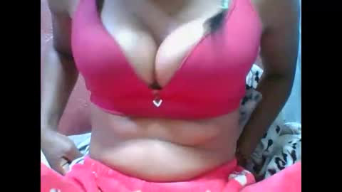 Snapshot of loveinlife750427 chatting on 09.12.25 loveinlife750427 online show from 09.12.25