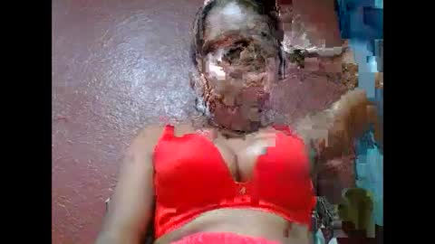 Snapshot of loveinlife750427 chatting on 09.28.25 loveinlife750427 online show from 09.28.25