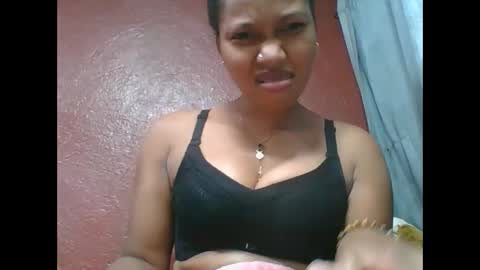 Snapshot of loveinlife750427 chatting on 10.07.25 loveinlife750427 online show from 10.07.25