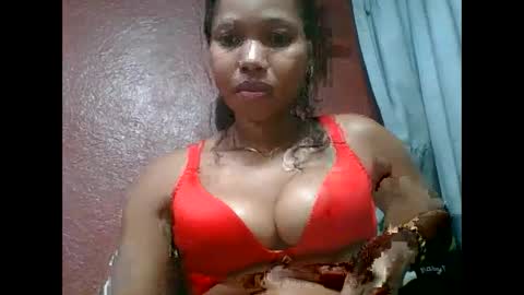 Snapshot of loveinlife750427 chatting on 10.16.25 loveinlife750427 online show from 10.16.25