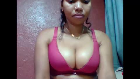 Snapshot of loveinlife750427 chatting on 11.30.25 loveinlife750427 online show from 11.30.25