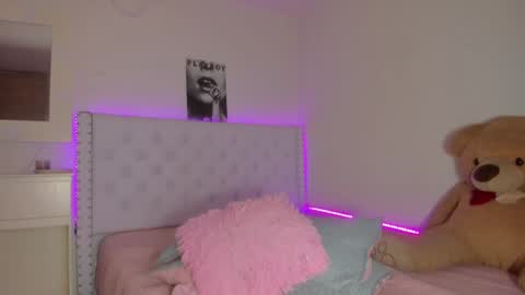 Val online show from 02.27.25