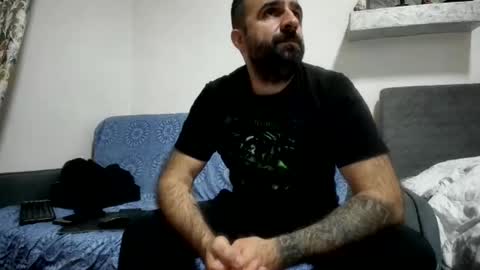 Snapshot of loveivat80 chatting on 11.20.25 loveivat80 online show from 11.20.25