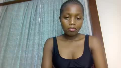 lovelbrownie online show from 10.05.25