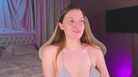 Laura online show from 01.12.25