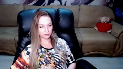private open online show from 04.28.26