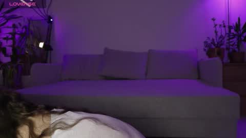 Snapshot of lovelorn_ chatting on 01.09.26 Elsa online show from 01.09.26