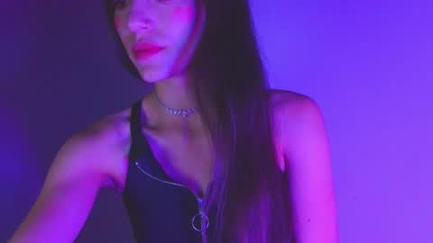 Snapshot of lovely_akira_xwx chatting on 12.27.24 Tami online show from 12.27.24