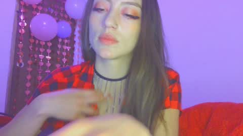 Snapshot of lovely_akira_xwx chatting on 01.19.25 Tami online show from 01.19.25