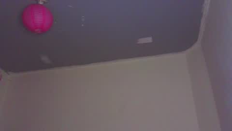 Snapshot of lovely_akira_xwx chatting on 02.14.25 Tami online show from 02.14.25