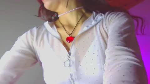 Snapshot of lovely_akira_xwx chatting on 02.05.26 Tami online show from 02.05.26