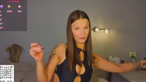 Jenny online show from 08.08.26