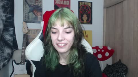 Cassie online show from 12.28.24