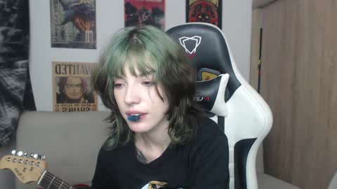 Cassie online show from 01.19.25