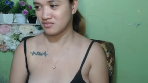 hearty2 Hey guys  Im Jess  online show from 03.04.26