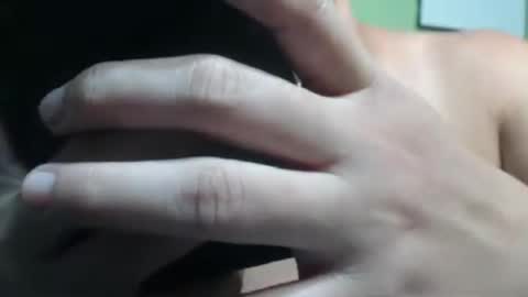 hearty2 Hey guys  Im Jess  online show from 03.05.26