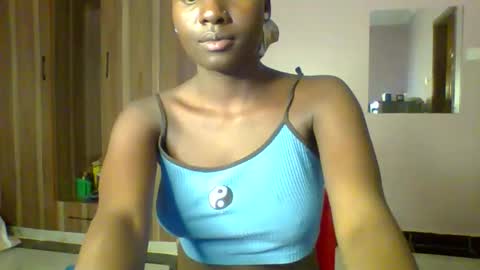 Snapshot of lovely_choco chatting on 09.20.25 Choco online show from 09.20.25