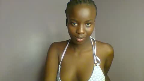 Snapshot of lovely_choco chatting on 11.26.25 Choco online show from 11.26.25