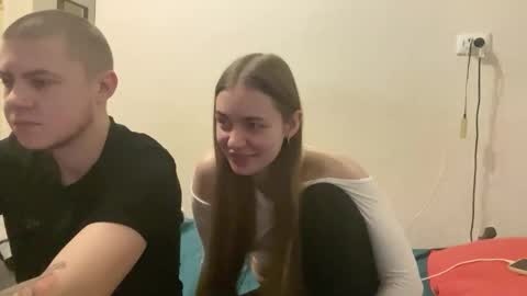 lovely_couple00 online show from 02.22.26