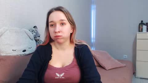 Snapshot of lovely_hayley chatting on 02.14.26 Lovely Hayley online show from 02.14.26