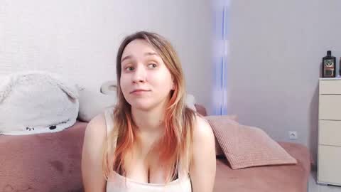 Lovely Hayley online show from 05.21.26
