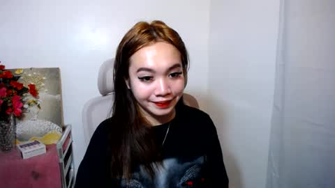 lovely_lianne online show from 07.18.26