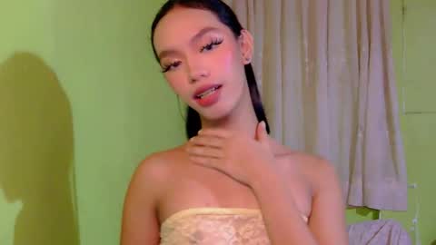 lovely_nephi_intown online show from 03.04.26