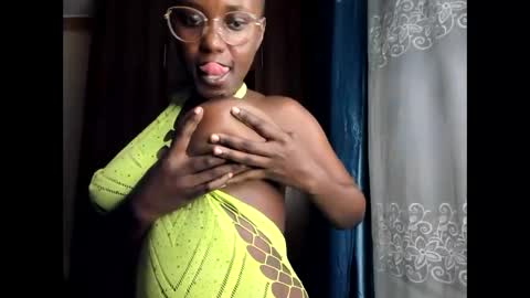 Snapshot of lovely_princes1 chatting on 02.06.26 I am witty online show from 02.06.26