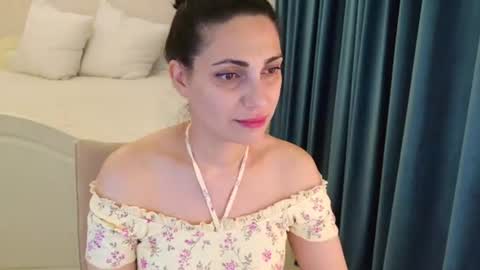 Beatrice online show from 07.28.26