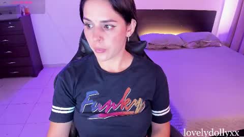 lovely   online show from 07.21.26