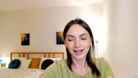 Snapshot of lovelyeemia chatting on 12.07.24 Mia online show from 12.07.24