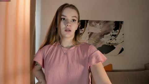 lovelygracee online show from 10.13.25