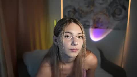 Snapshot of lovelygracee chatting on 07.20.26 lovelygracee online show from 07.20.26