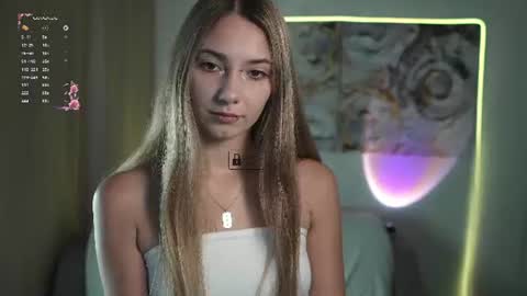 Snapshot of lovelygracee chatting on 07.26.26 lovelygracee online show from 07.26.26