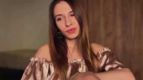 Kate only online show from 03.16.26