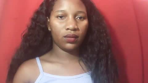 Snapshot of lovelylarra chatting on 03.01.26 lovelylarra online show from 03.01.26