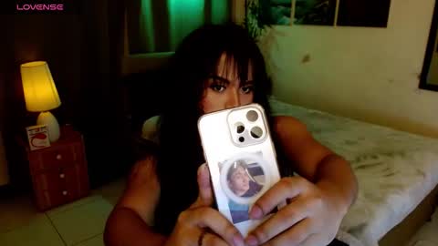 lovelynaomihill online show from 10.02.25