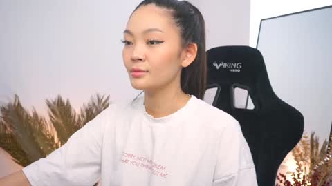 kim online show from 01.20.25