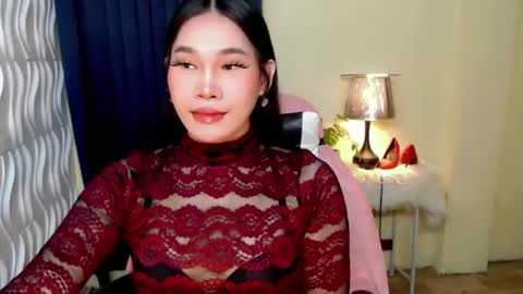 STWEET LINA online show from 12.03.25