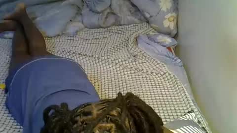 Snapshot of lovelytin chatting on 10.26.25 lovelytin online show from 10.26.25