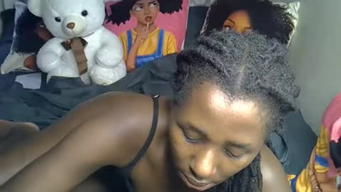 lovelytin online show from 03.04.26