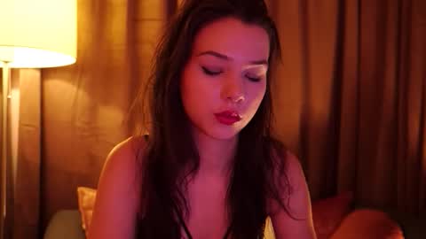 Snapshot of lovepilll_ chatting on 10.16.25 TakeUrPill online show from 10.16.25