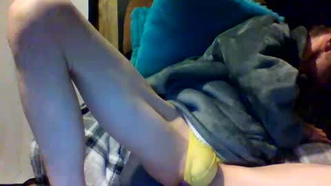 Snapshot of lovepussy453269 chatting on 02.23.25 That guy online show from 02.23.25