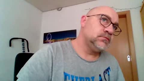 lover010983 online show from 03.12.25