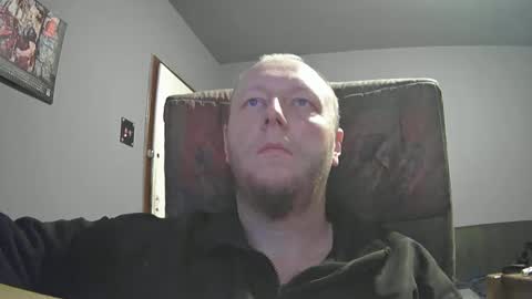 Snapshot of lover582553 chatting on 12.24.24 lover582553 online show from 12.24.24