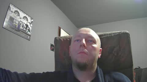 Snapshot of lover582553 chatting on 01.10.25 lover582553 online show from 01.10.25